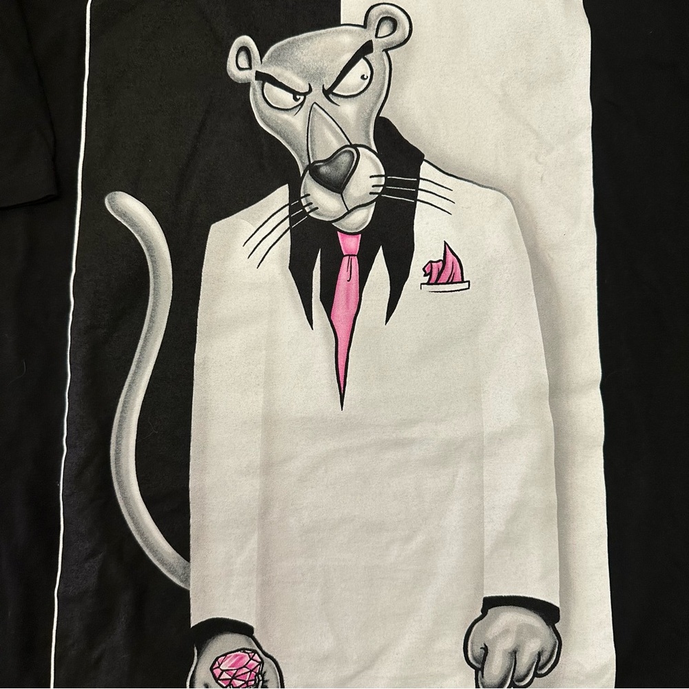Black and White Panther Graphic T-Shirt